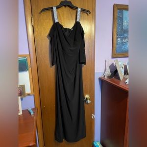 Black prom dress